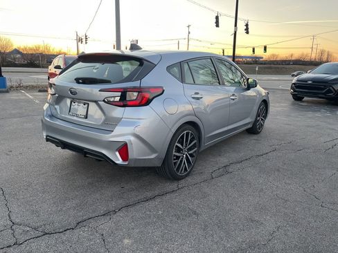 Used 2024 Subaru Impreza 2.0i Sport image 3