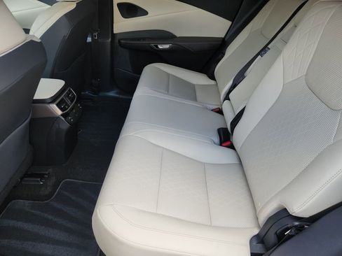Used 2025 Lexus RX 350 Premium Plus w/ Accessory Package (Z1) FWD image 30