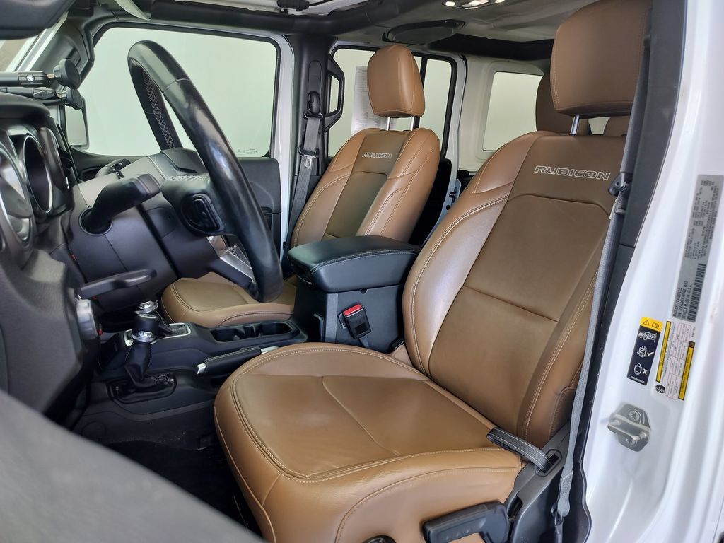 Used 2021 Jeep Wrangler Unlimited Rubicon AWD/4WD image 9