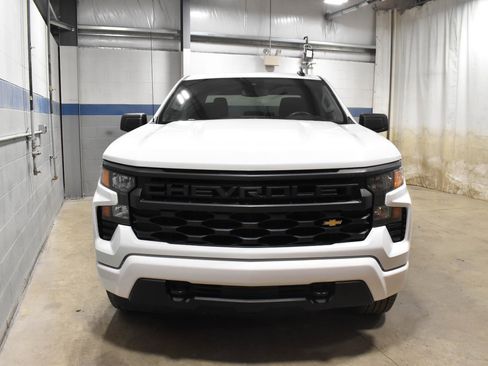 Used 2024 Chevrolet Silverado 1500 Custom image 27