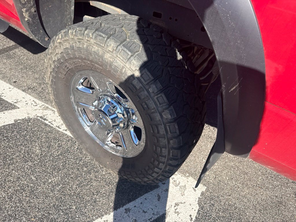 Used 2018 RAM 2500 Tradesman w/ Chrome Appearance Group AWD/4WD image 8
