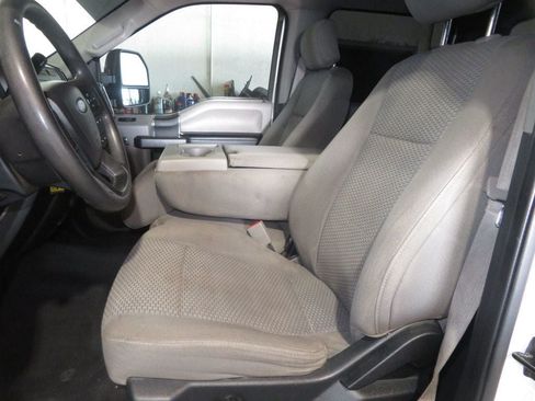 Used 2019 Ford F250 XLT AWD/4WD image 21
