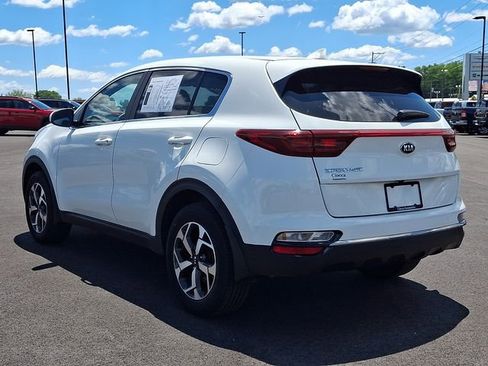Used 2020 Kia Sportage LX AWD/4WD image 7