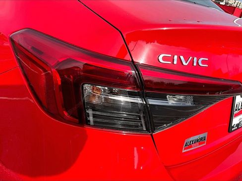 Used 2024 Honda Civic Sport image 27
