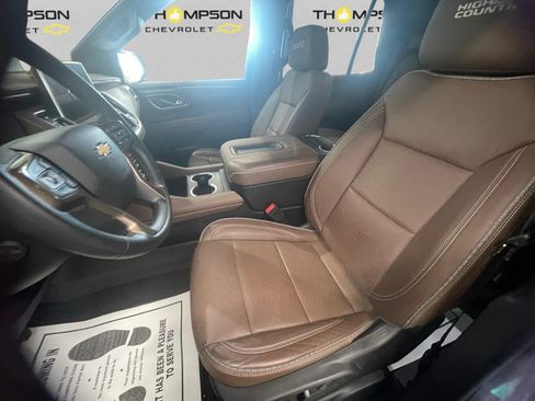 Used 2023 Chevrolet Tahoe High Country AWD/4WD image 9