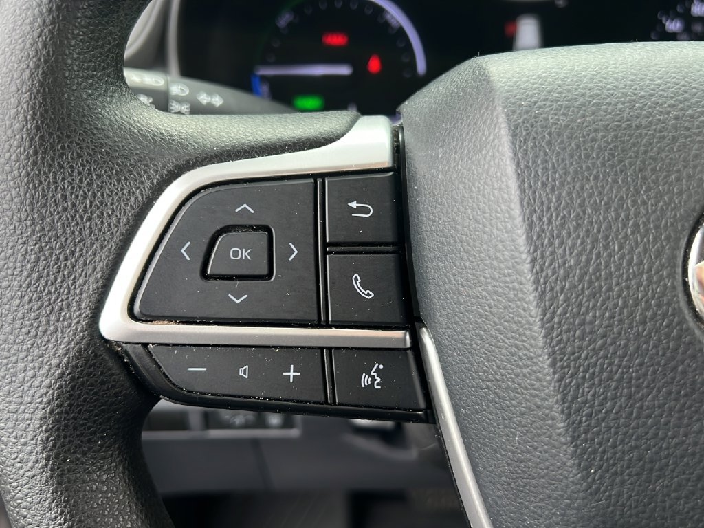 Certified 2021 Toyota Sienna LE FWD image 22