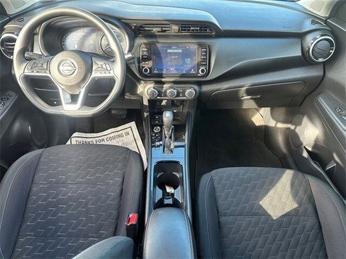 Certified 2024 Nissan Kicks SV image 10