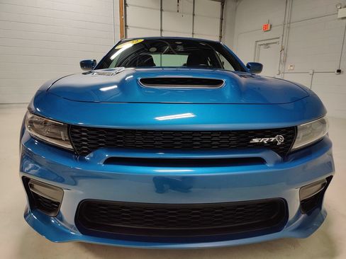 Used 2022 Dodge Charger SRT Hellcat RWD image 3