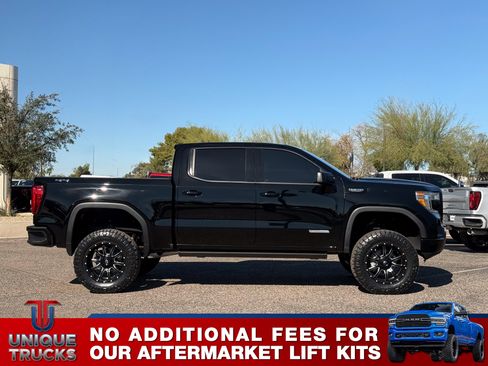 Used 2020 GMC Sierra 1500 Elevation w/ Elevation Value Package image 4