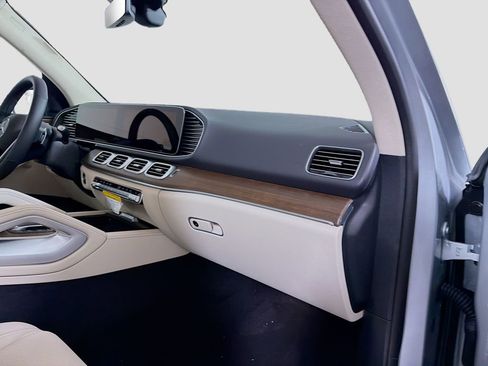 New 2026 Mercedes-Benz GLE 350 4MATIC image 32