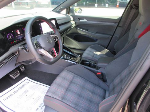 Used 2023 Volkswagen GTI SE FWD image 12