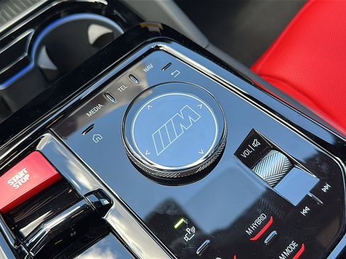 New 2026 BMW M5 w/ Carbon Package image 30