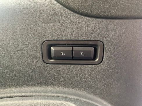 New 2026 Lincoln Navigator L Black Label AWD/4WD image 22