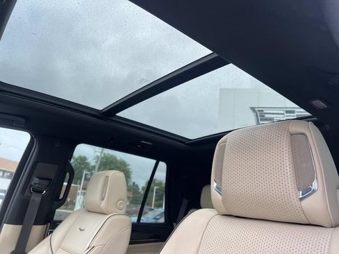 Certified 2023 Cadillac Escalade Premium Luxury AWD/4WD image 20