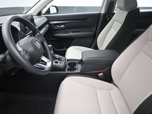 Used 2023 Honda CR-V LX image 17