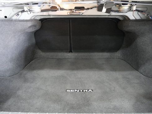 Used 2023 Nissan Sentra SV image 23