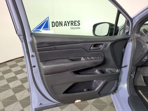 Certified 2024 Honda Odyssey Sport image 14