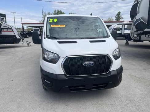 Used 2024 Ford Transit 250 Low Roof AWD w/ Exterior Upgrade Package image 3