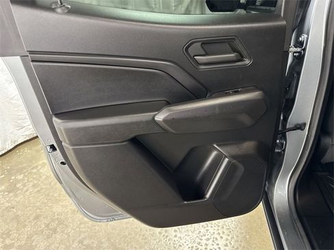 Used 2023 Chevrolet Colorado Trail Boss w/ Advanced Trailering Package image 21