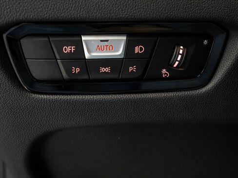 Used 2026 BMW M240i xDrive Coupe AWD/4WD image 40