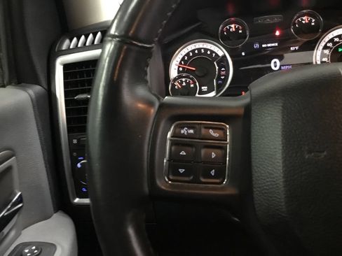 Used 2017 RAM 1500 Big Horn AWD/4WD image 40