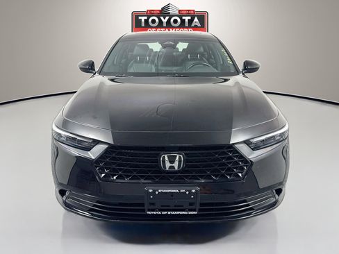 Used 2024 Honda Accord Sport image 2