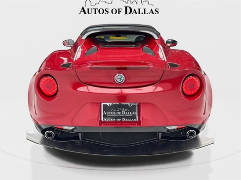 Used 2018 Alfa Romeo 4C Spider image 11
