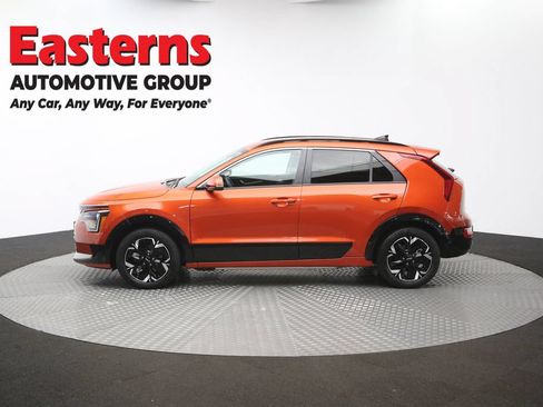 Used 2023 Kia Niro Wind w/ Wind Preserve Package FWD image 58