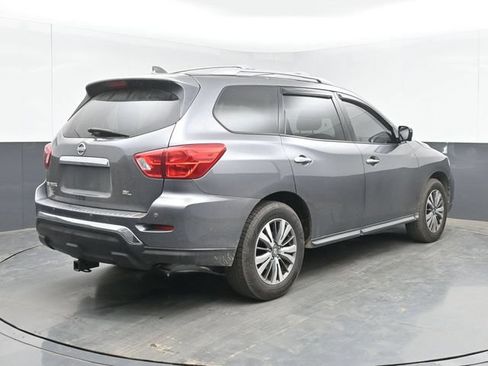 Used 2019 Nissan Pathfinder SL FWD image 10
