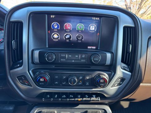 Used 2015 GMC Sierra 2500 SLT w/ Duramax Plus Package image 25