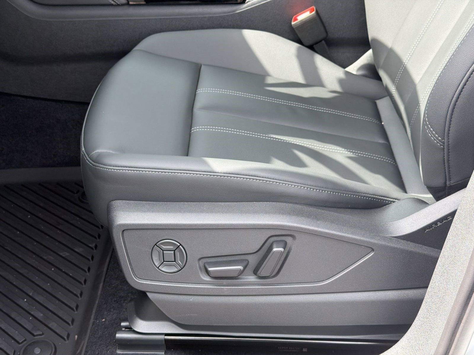New 2026 Audi Q5 Premium Plus AWD/4WD image 14