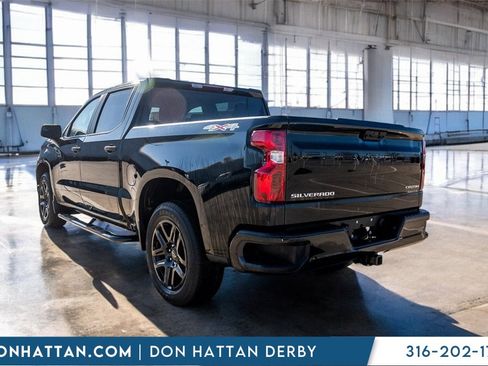 Used 2022 Chevrolet Silverado 1500 Custom image 25