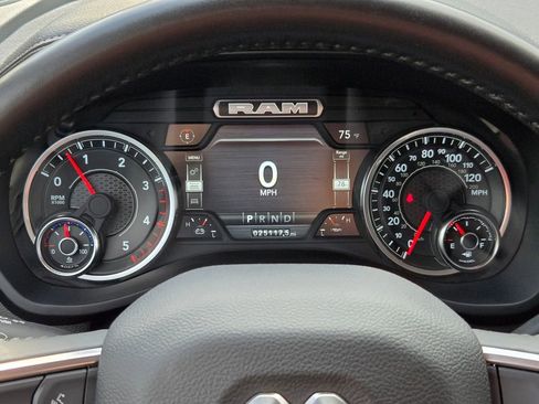 Used 2024 RAM 2500 Laramie image 19