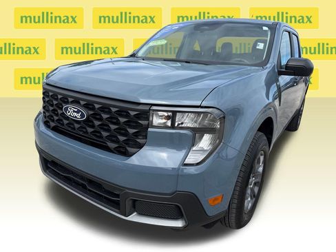 Used 2025 Ford Maverick XLT image 10