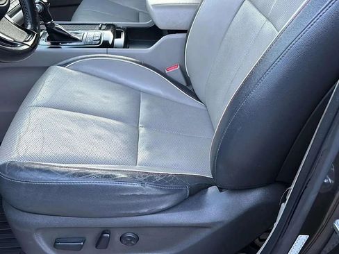 Used 2015 Kia Sedona SX image 14