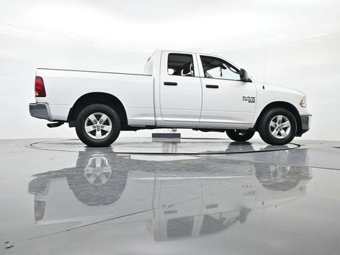 Used 2024 RAM 1500 Classic SLT RWD image 32