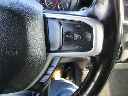 Used 2021 RAM 1500 Big Horn image 31