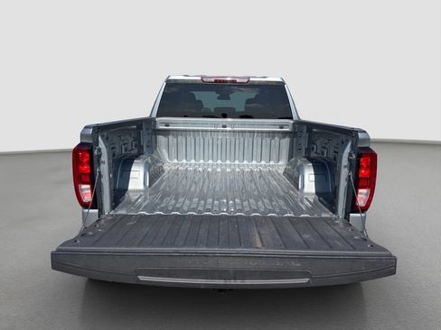 Used 2025 GMC Sierra 1500 Elevation AWD/4WD image 30