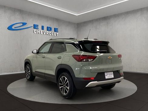 New 2026 Chevrolet TrailBlazer LT w/ Convenience Package image 3