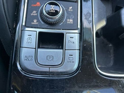 Used 2022 Kia Telluride SX w/ SX Prestige Package AWD/4WD image 31