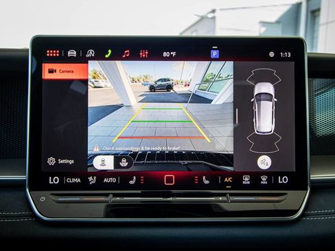 New 2026 Volkswagen Tiguan SE R-Line image 4