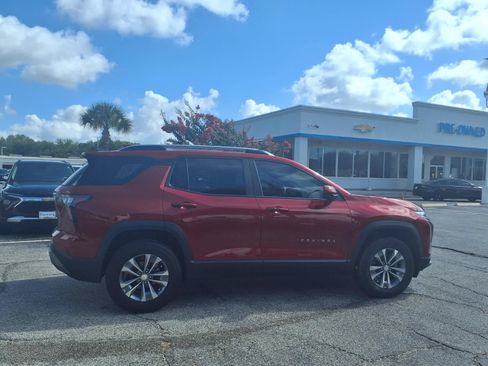 Used 2026 Chevrolet Equinox LT FWD image 21