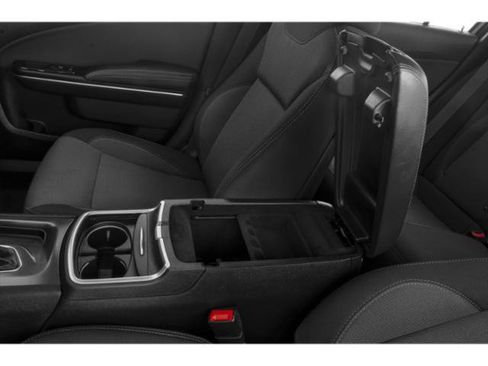 Used 2015 Dodge Charger SE w/ Popular Equipment Group image 21