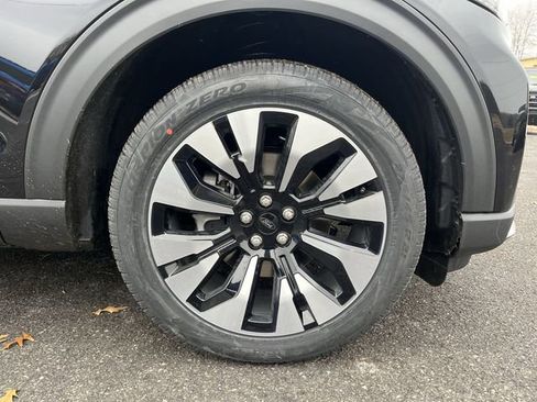 New 2026 Ford Explorer Platinum w/ LUX Leather Package image 20