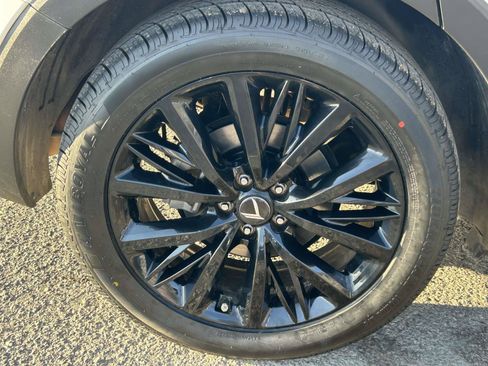 Used 2020 Kia Telluride SX w/ SX Prestige Package AWD/4WD image 9