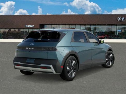 New 2026 Hyundai Ioniq 5 SEL RWD image 4