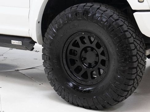 Used 2017 Ford F150 Raptor w/ Equipment Group 802A Luxury AWD/4WD image 82