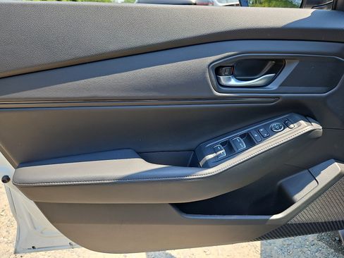 Used 2025 Honda Accord Sport image 13