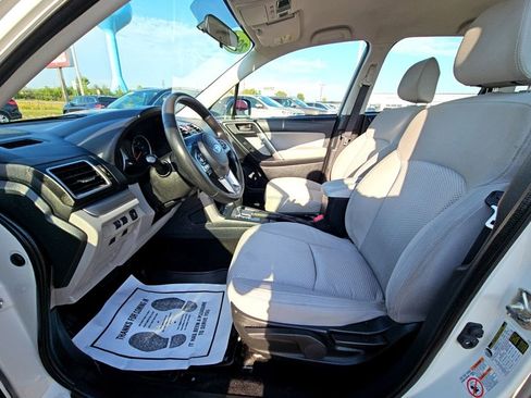 Used 2018 Subaru Forester 2.5i w/ Alloy Wheel Package image 6