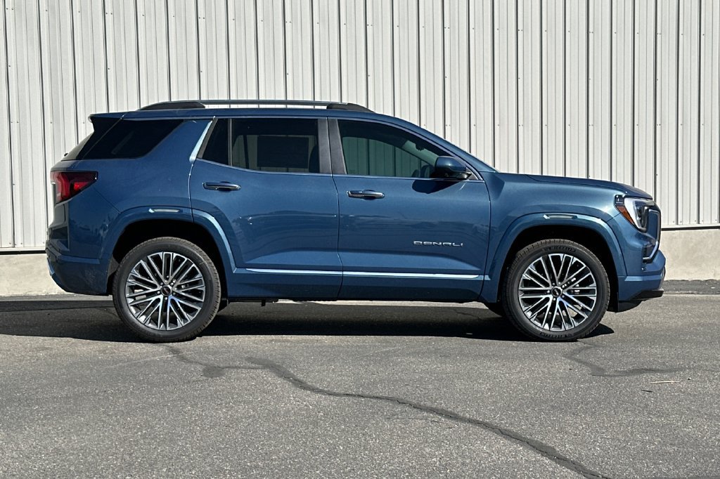 New 2027 GMC Terrain Denali AWD/4WD image 11